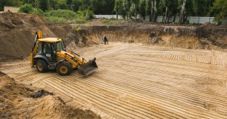 Разработка котлована Кондопога, цена от 314 руб./м3.